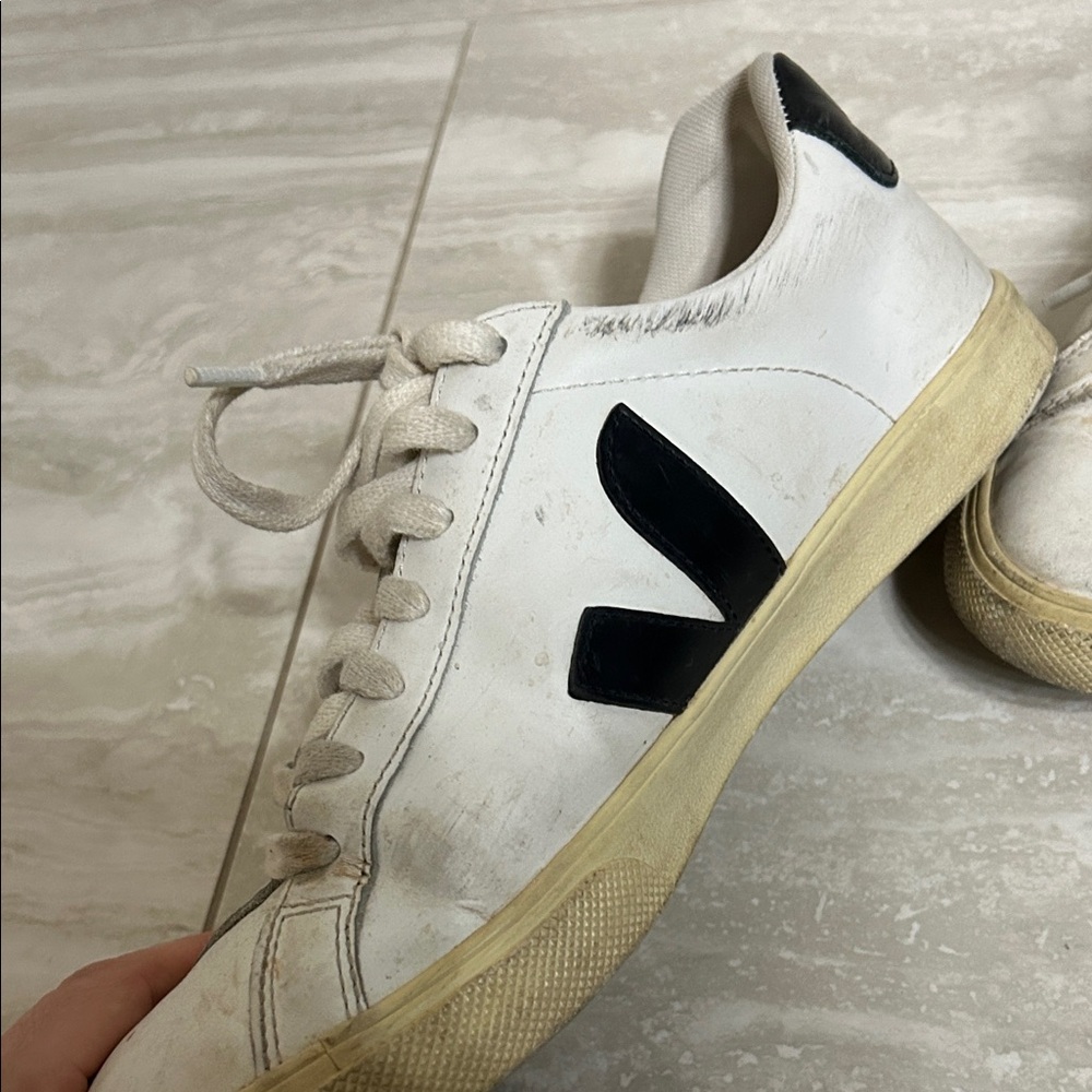 Veja Esplar White Leather Sneakers with Black V Detail 39/8 - Picture 3 of 7